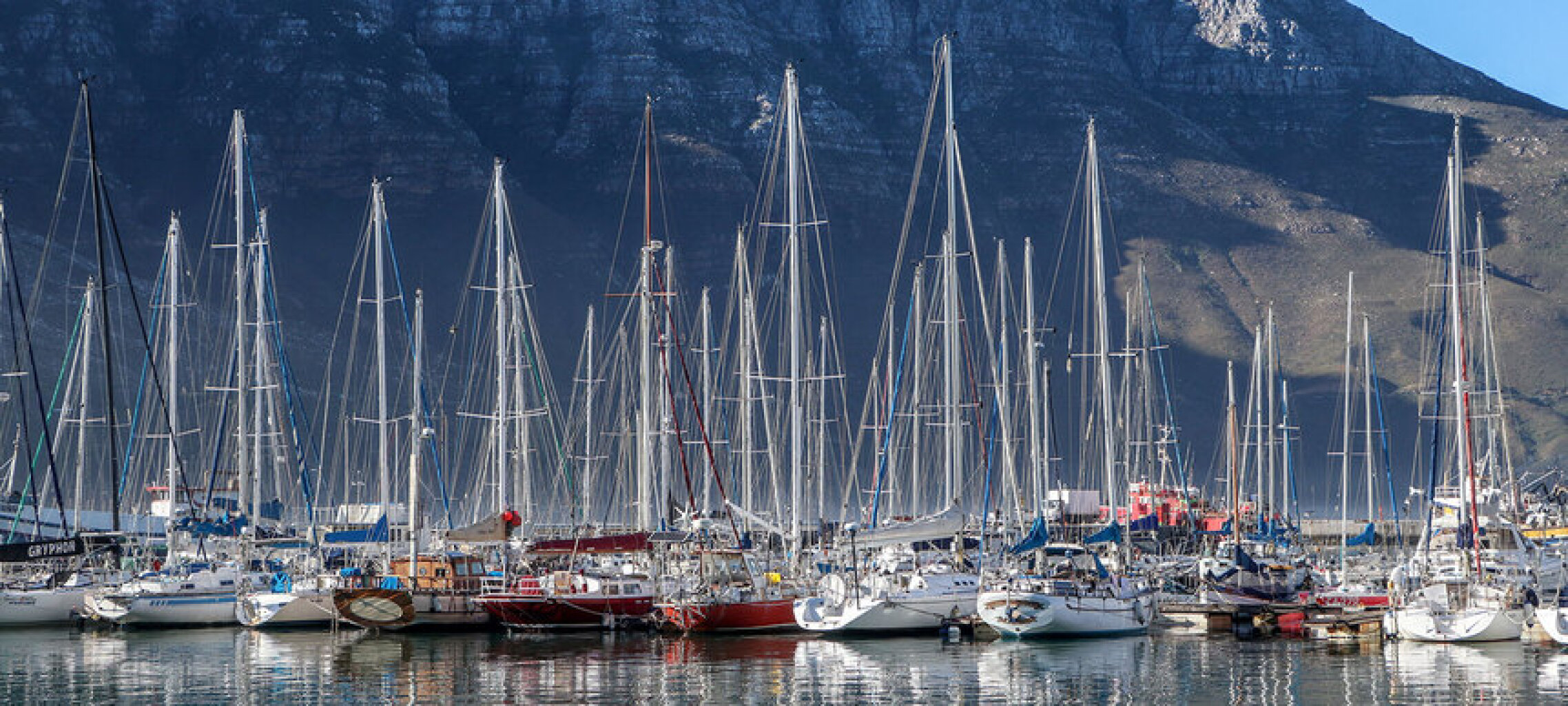 Quadro Barcos Cape Town Pan por Marcelo Baldin & Sâmia Munaretti -  CATEGORIAS